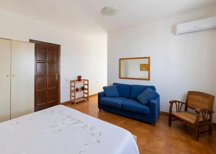 Belvedere Sul Mare Frühstückspension Quartu SantʼElena